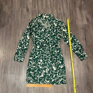 Banana Republic green and cream floral shirt dress (size Small)